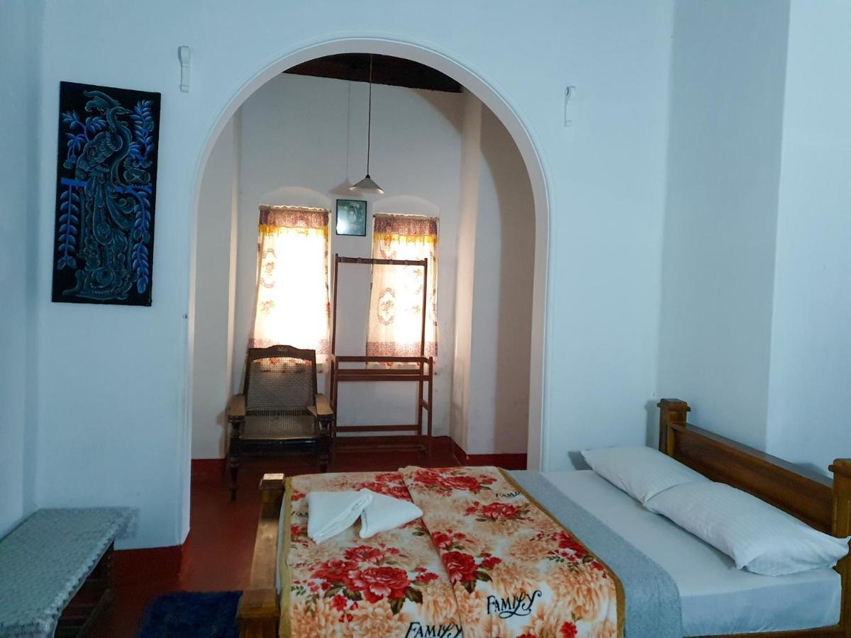 Отель Ruchi House Нувара-Элия Экстерьер фото