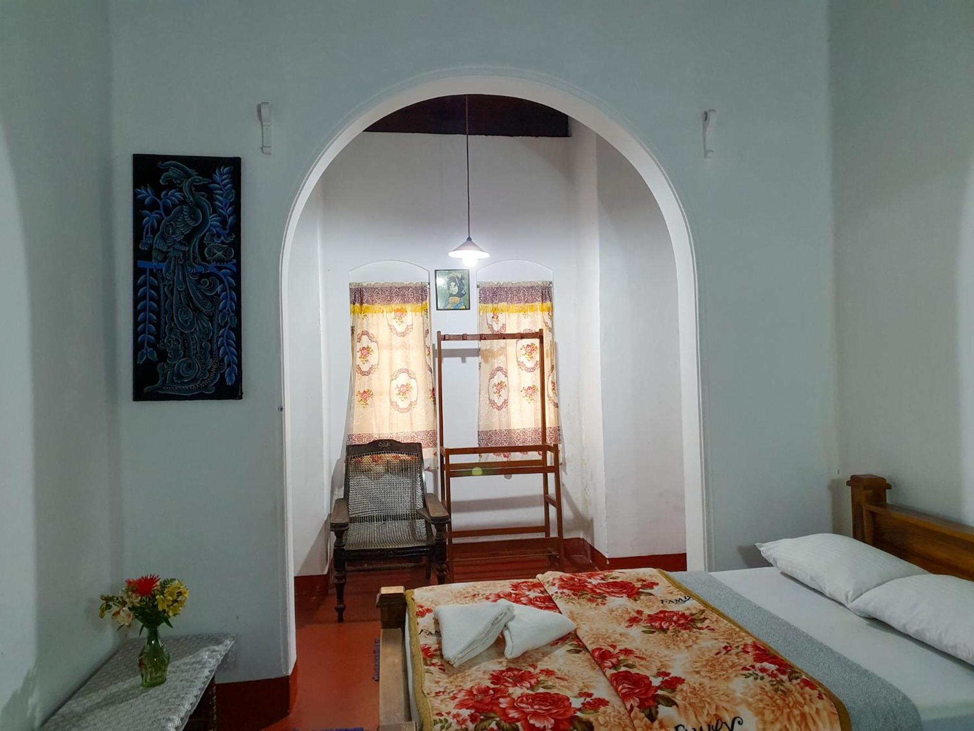 Отель Ruchi House Нувара-Элия Экстерьер фото